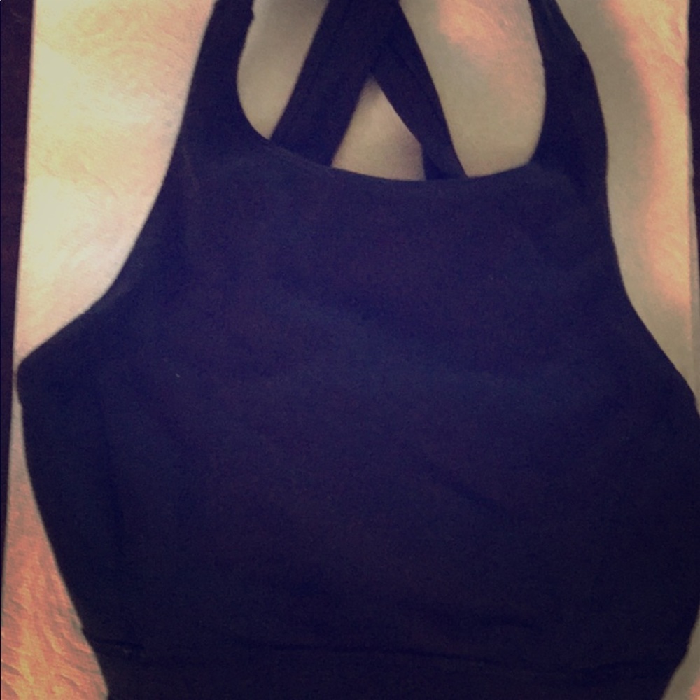 Lululemon sports bra